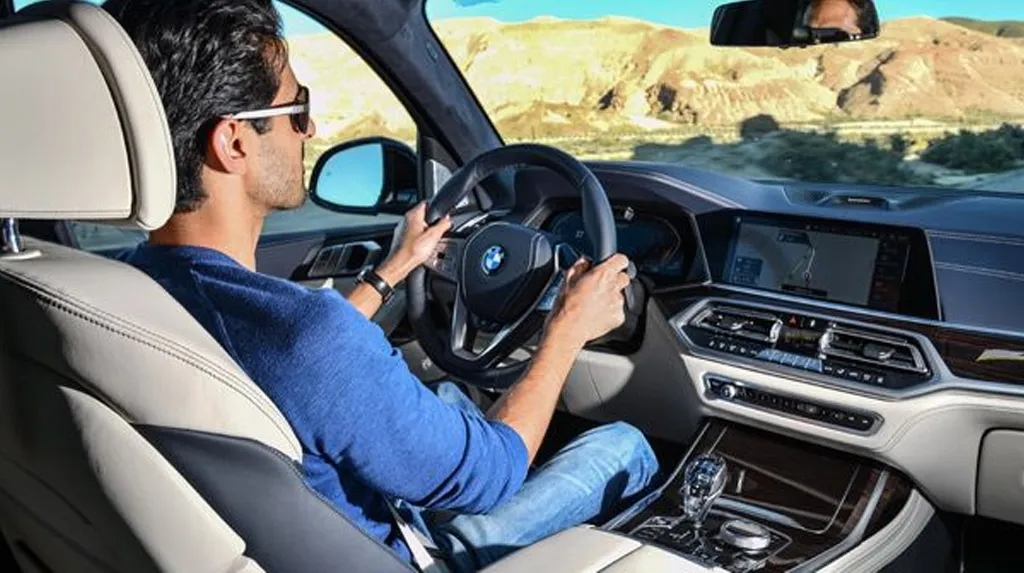 Estate Car Taxi Woking